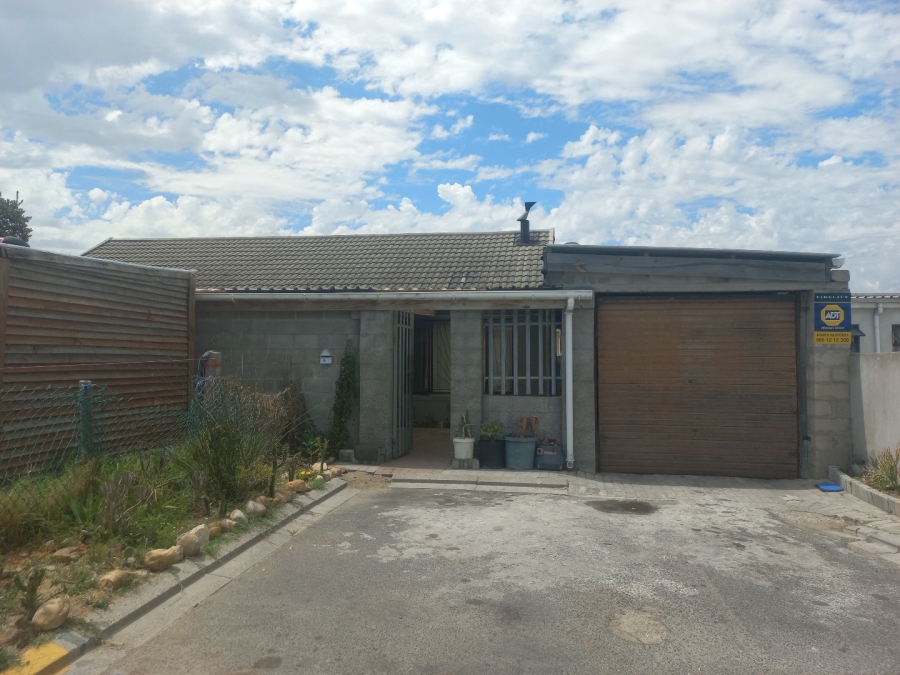 3 Bedroom Property for Sale in Devon Park Village Western Cape